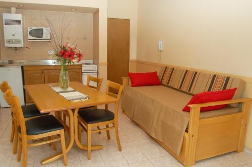 Room – Concord Rent Apart