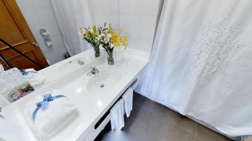 Foto de una habitación de Hotel Marbella Resort
