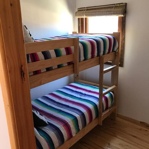 Foto de una habitación de Cabañas Pichilemu Casa Verde