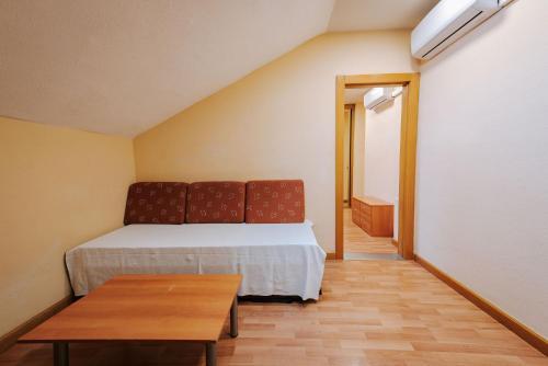 Foto de una habitación de JCH Congreso Apartamentos