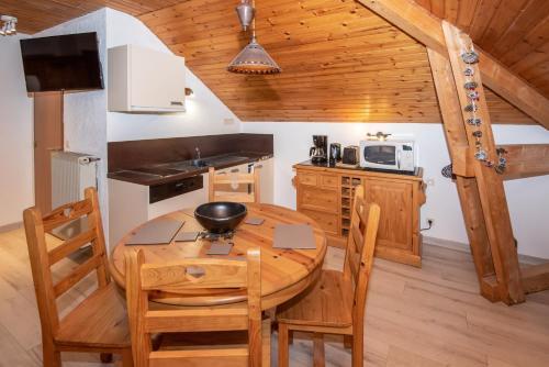 Foto de una habitación de Bed-and-Breakfast Chambre d&amp;#039;Hôtes la Combe Fleurie