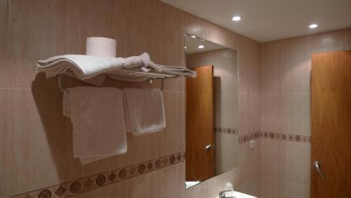 Room – Hostal María