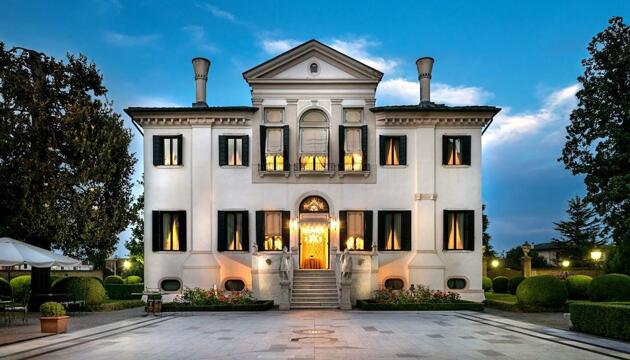 Foto de Relais et Châteaux Hotel Villa Franceschi