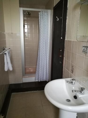 Room – Bed-and-Breakfast Westleigh