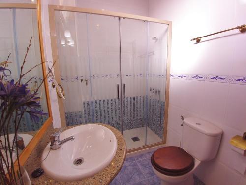 Foto de una habitación de Chalet Argoños
