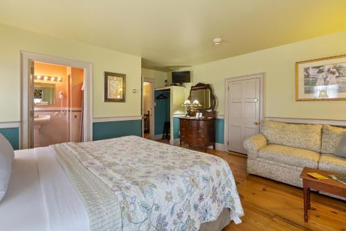 Foto di una camera da After Eight Bed and Breakfast