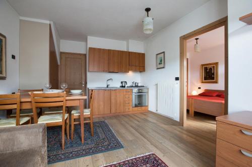 Foto de una habitación de Chalet Santa Barbara