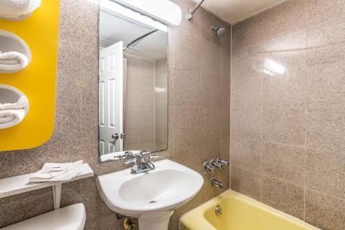 Foto de una habitación de Motel 6-Elmsford, NY - White Plains