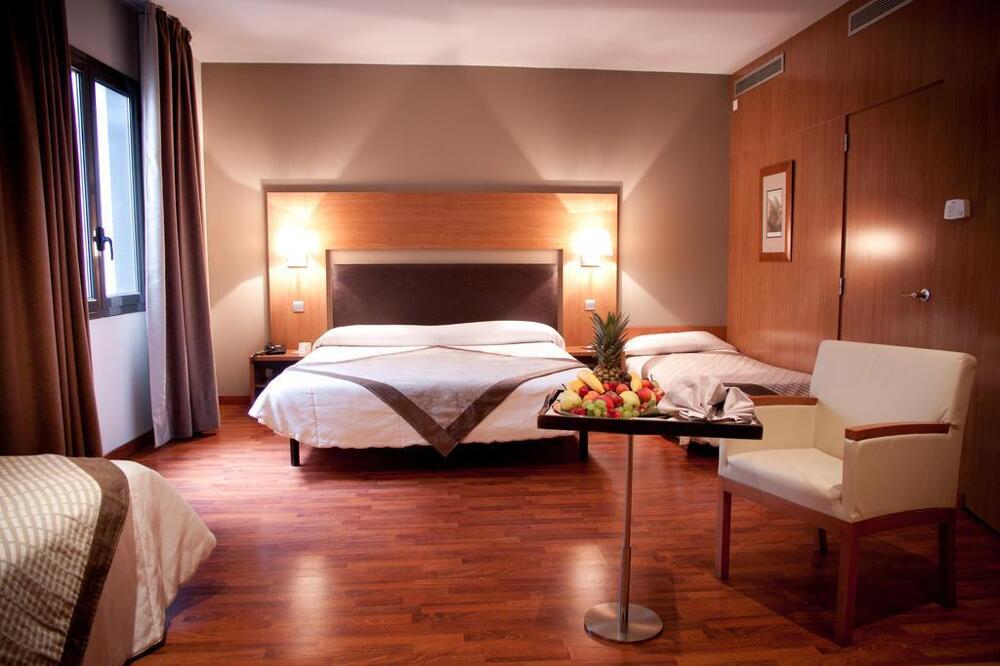 Foto de una habitación de Alti Hôtel