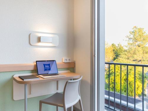 Foto de una habitación de Hotel ibis budget Pau Lescar