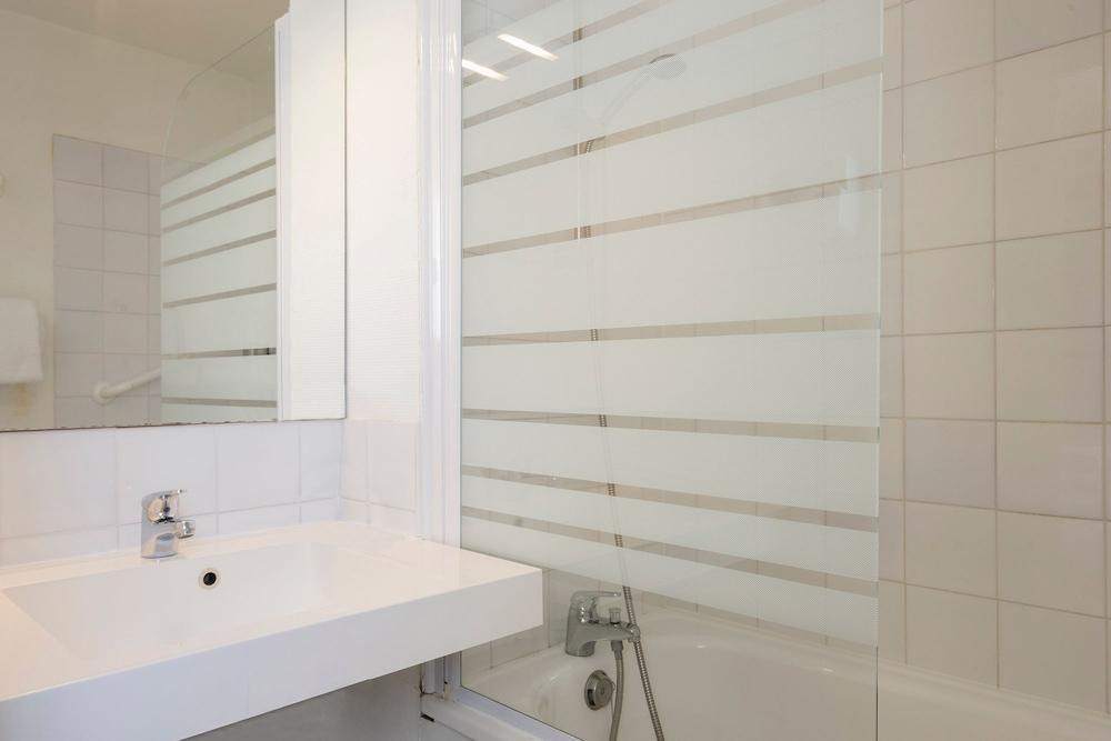 Foto de una habitación de The Originals City, Hôtel Le Puech, Narbonne