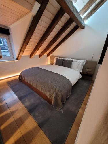 Room – Vacation Rentals Le Bijou Lintheschergasse / Zurich HB