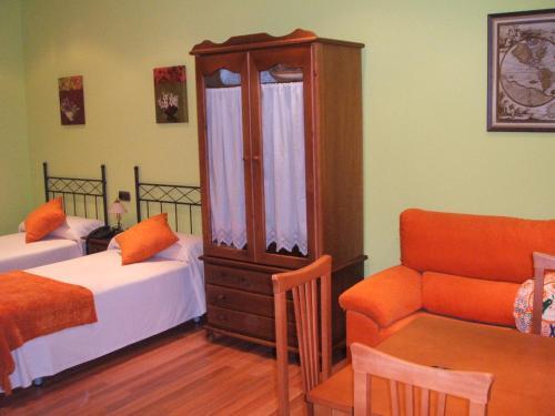 Foto de una habitación de Aparthotel Santa Marina