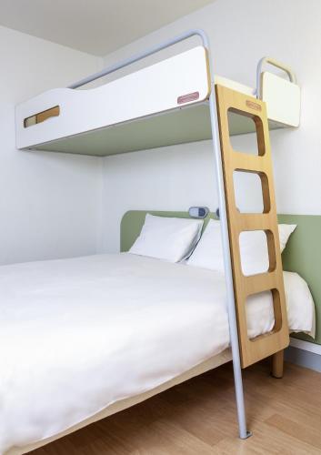 Foto de una habitación de Hotel ibis Budget Courbevoie Paris La Défense