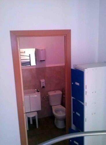 Foto de una habitación de Albergue Internacional de Teruel City Backpackers