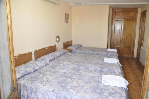 Room – Hotel Tres Arcos