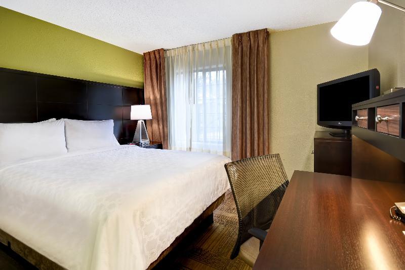 Room – Staybridge Suites Grand Rapids-Kentwood, an IHG Hotel