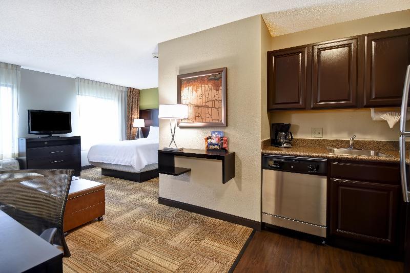 Room – Staybridge Suites Grand Rapids-Kentwood, an IHG Hotel