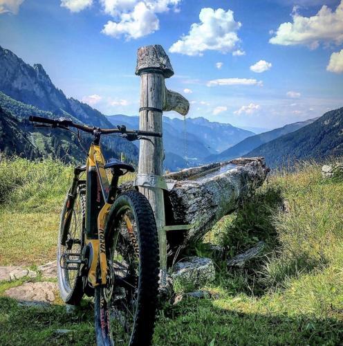 Foto de una habitación de Casas y chalets Le Petit Nid d&amp;#039;amour