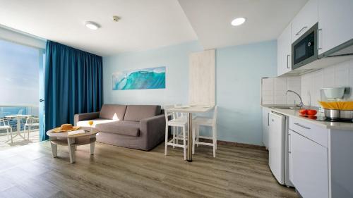 Foto de una habitación de Hotel OCEAN HILL - Adults Only