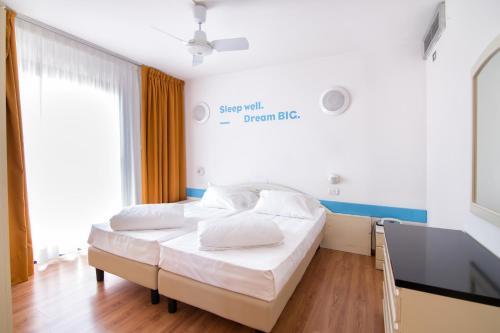 Foto de una habitación de MyLago Hotel