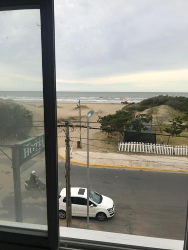 Foto de una habitación de Onais Hotel