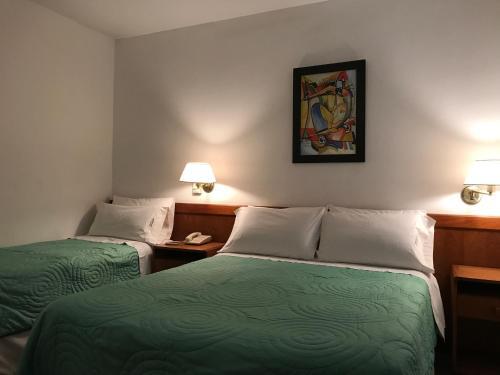 Foto de una habitación de Onais Hotel