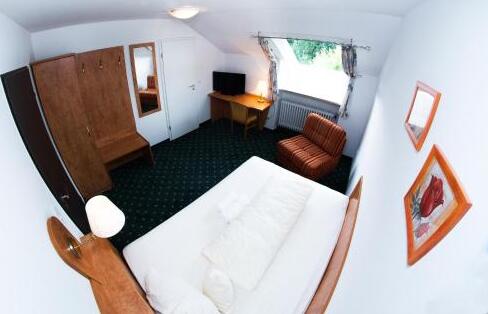 Foto de una habitación de Hotel-Restaurant Föhren-Hof