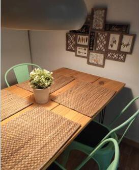 Foto de una habitación de Alquileres Vacacionales Precioso y acogedor piso en la Seu de Urgell