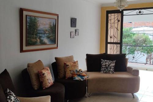 Foto de una habitación de Casas y chalets Hermosa casa, totalmente amoblada