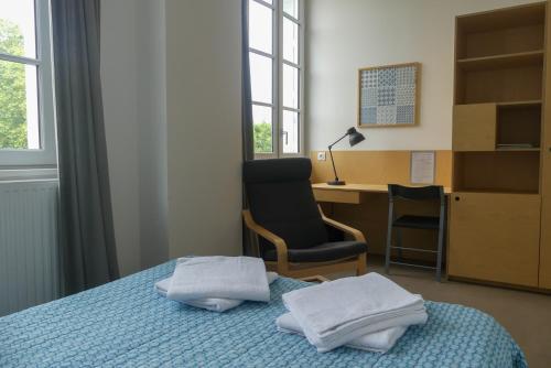 Foto de una habitación de Hotel Saint Louis Beaulieu - Bordeaux