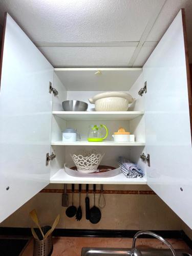 Foto de una habitación de Alquileres Vacacionales Las Damas - Aloturin Benidorm