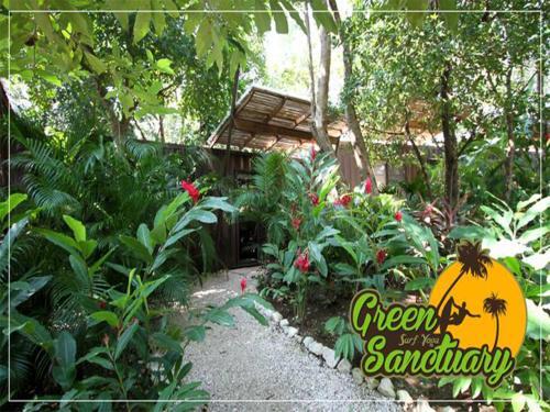 Foto de una habitación de Green Sanctuary Hotel