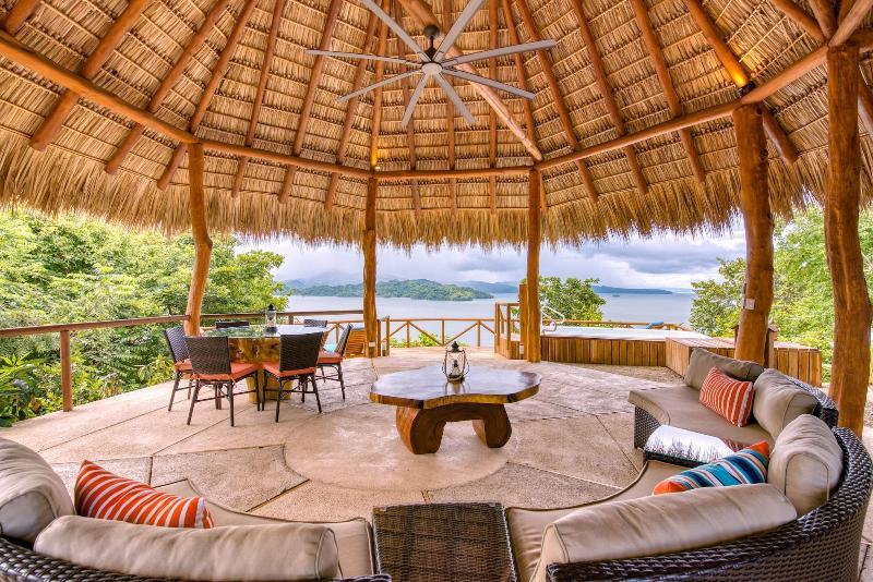 Foto de una habitación de Isla Chiquita Glamping Hotel