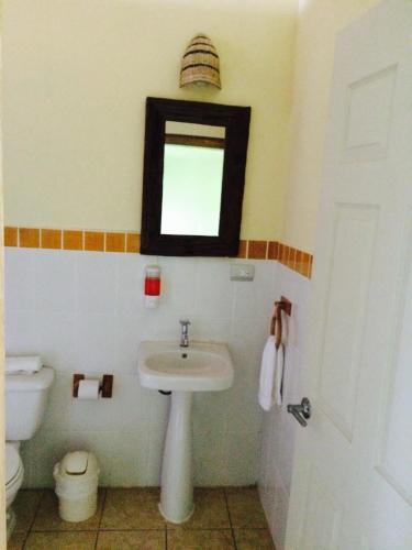 Foto de una habitación de Hotel Bahia Taitza