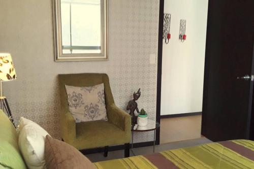 Room – Vacation Rentals LA MARISCAL, Sector Plaza Foch - Piso 7 - Balcón