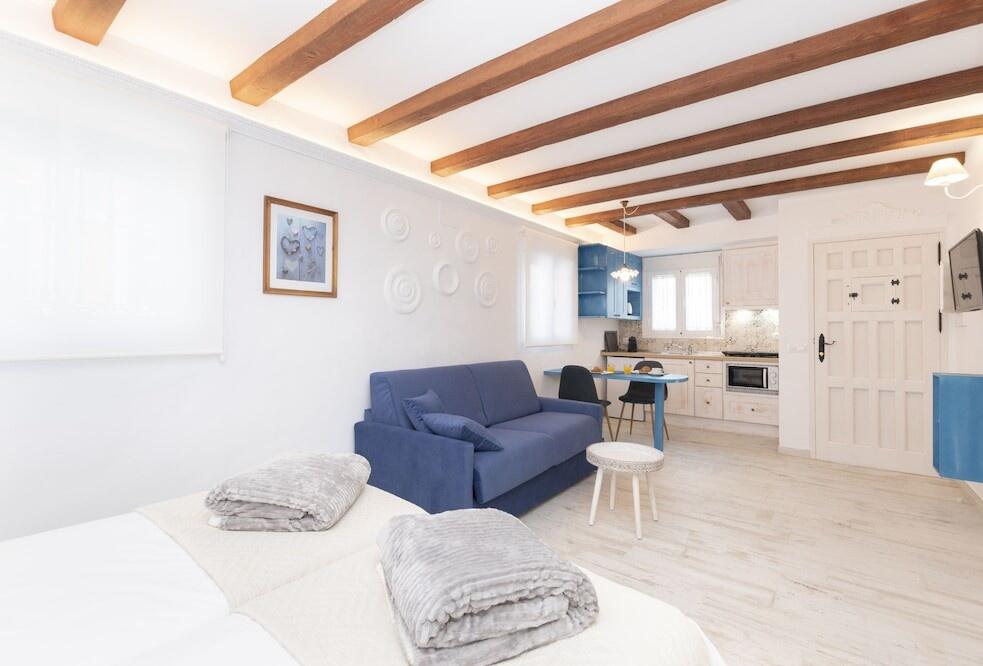 CASA AZUL - Boutique Apartments by Casa del Patio, Estepona. Desde 74 ...