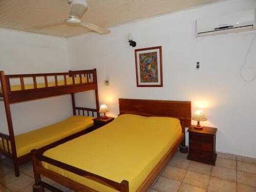Foto de una habitación de Cabañas Los Troncos