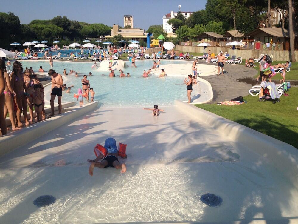 Foto de los servicios de Camping Village Malibu Beach