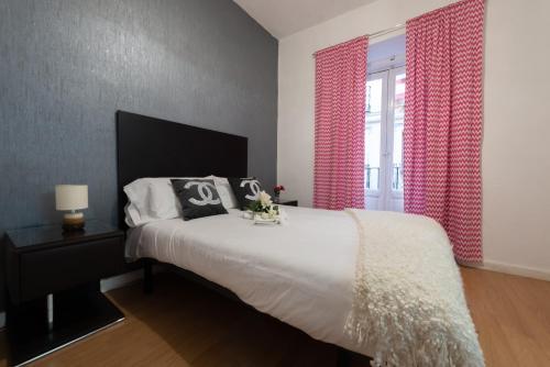 Foto de una habitación de Apartamentos Gran Via centro plaza callao