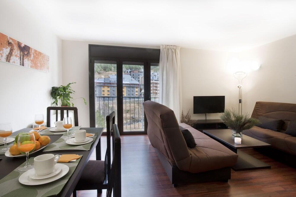 Foto de restauración de Apartamentos Andorra4days Soldeu - El Tarter