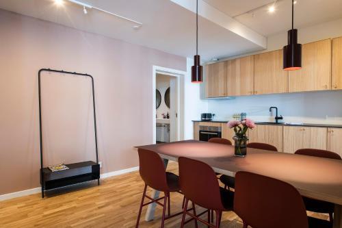 Foto de una habitación de By the Lakes apartments - Into This Place