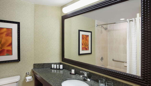 Foto de Hotel Embassy Suites Secaucus Meadowlands