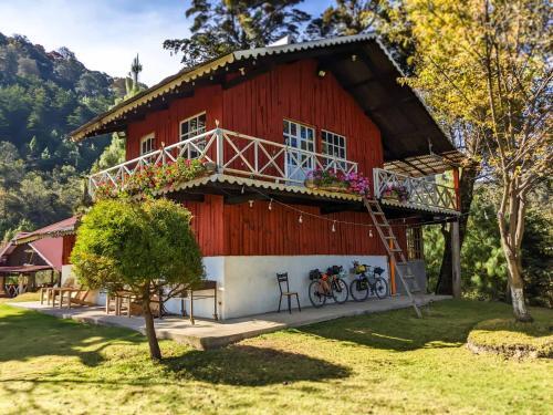 Foto de una habitación de Casas y chalets Mountain Cabin with Volcano Views