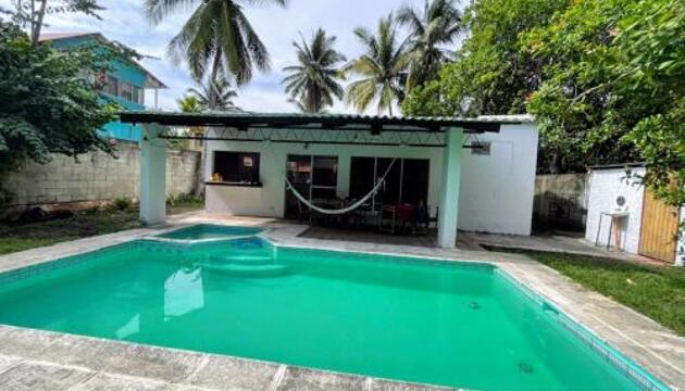 Foto de CHALET EN PUERTO VIEJO IZTAPA