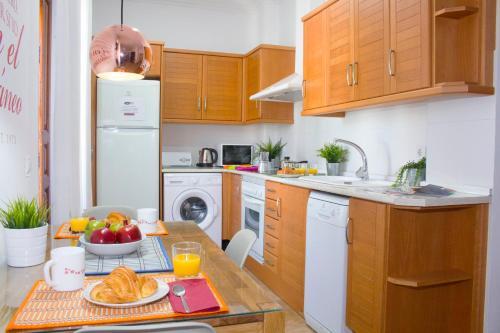 Foto de una habitación de Living Valencia Apartments - Merced