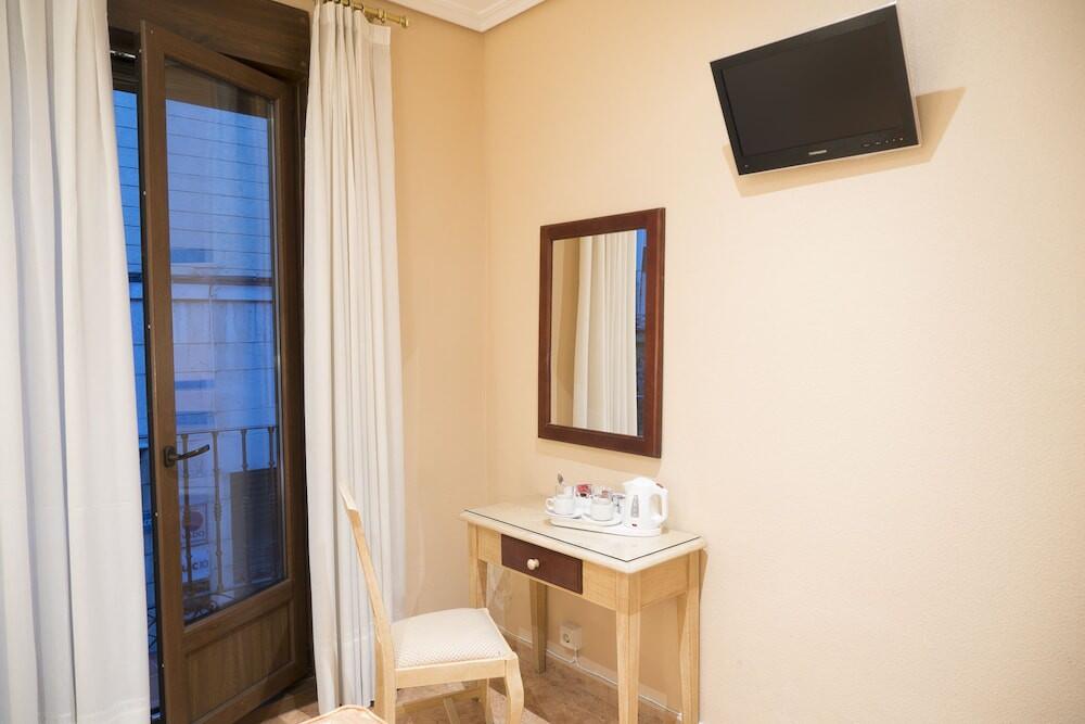 Foto de una habitación de Hostal Bianco