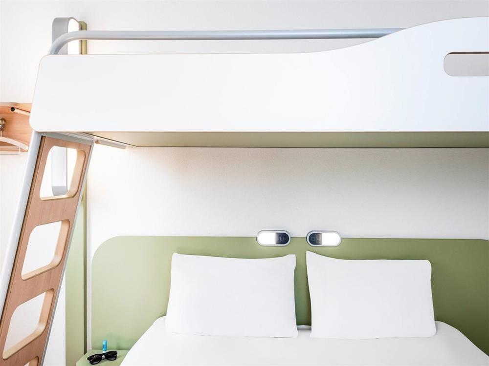 Foto de una habitación de Hotel ibis budget Brugge Centrum Station