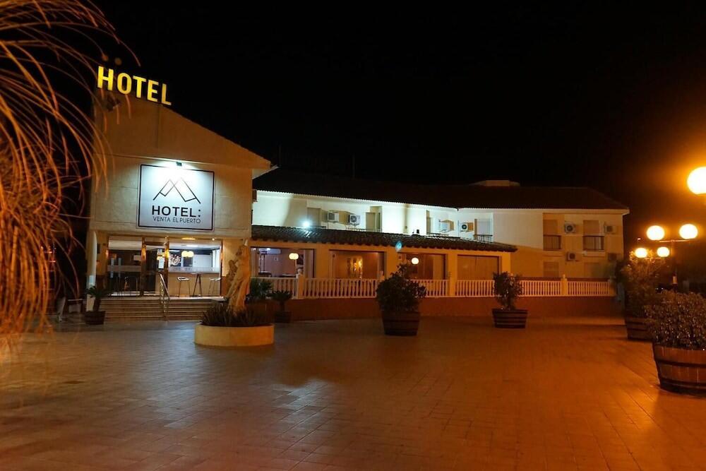Foto del exterior de Hotel Venta El Puerto