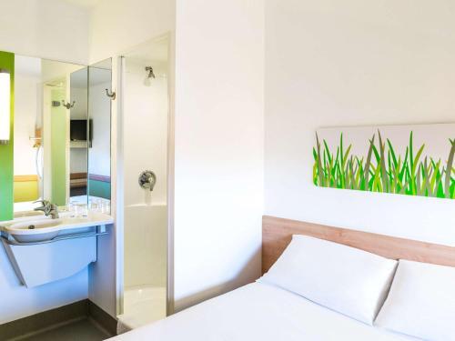 Room – Hotel ibis budget Derby